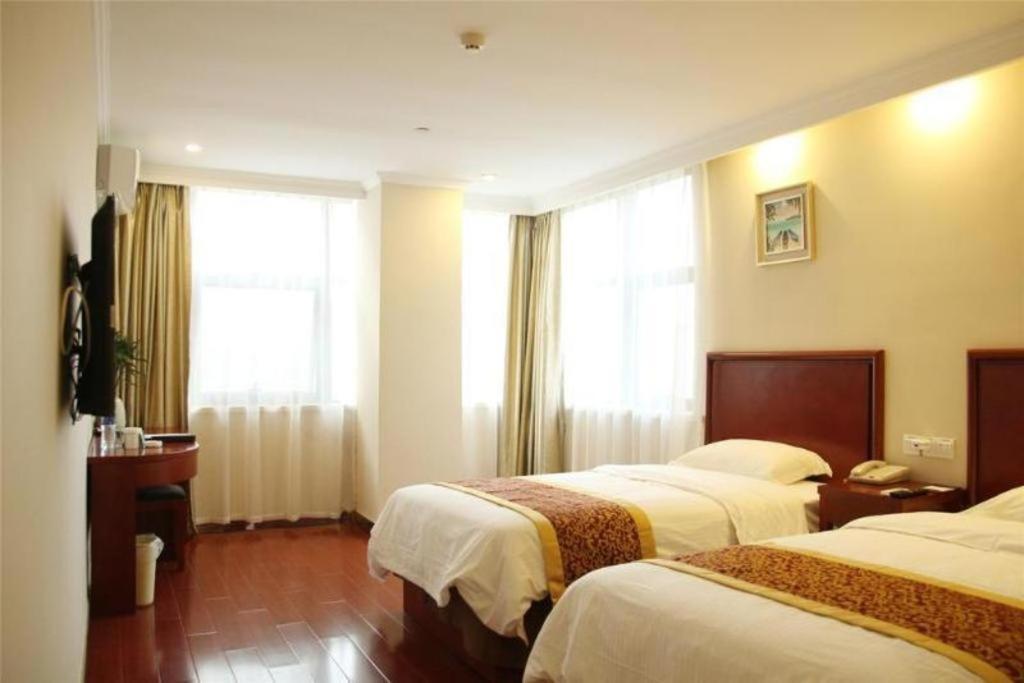 Greentree Inn Suzhou Railway Station North Square Haobainian Wedding Dress City Express Hotel Ngoại thất bức ảnh