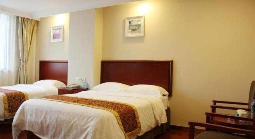 Greentree Inn Suzhou Railway Station North Square Haobainian Wedding Dress City Express Hotel Ngoại thất bức ảnh