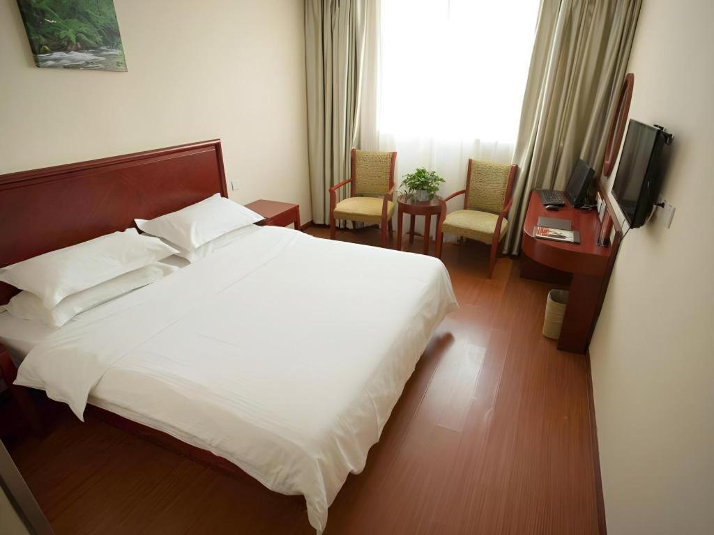 Greentree Inn Suzhou Railway Station North Square Haobainian Wedding Dress City Express Hotel Ngoại thất bức ảnh