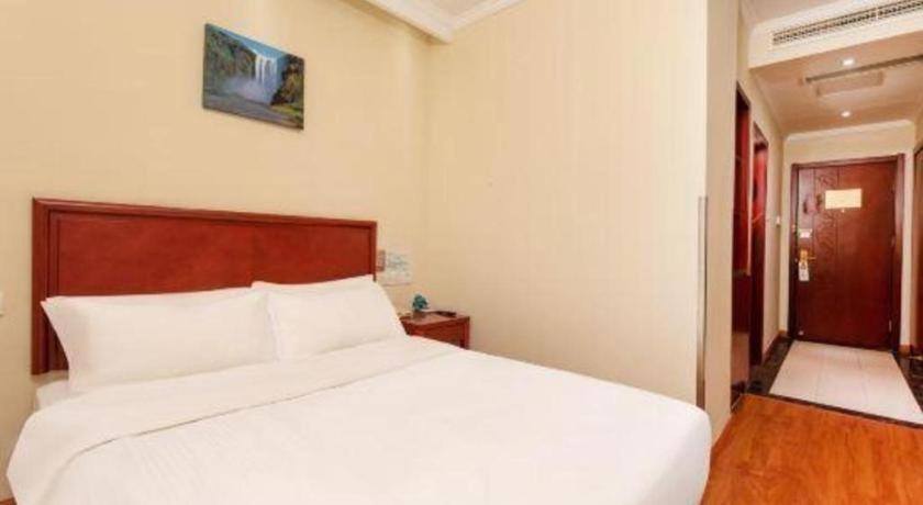 Greentree Inn Suzhou Railway Station North Square Haobainian Wedding Dress City Express Hotel Ngoại thất bức ảnh
