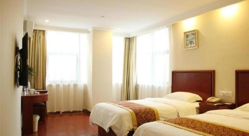 Greentree Inn Suzhou Railway Station North Square Haobainian Wedding Dress City Express Hotel Ngoại thất bức ảnh
