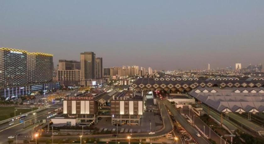 Greentree Inn Suzhou Railway Station North Square Haobainian Wedding Dress City Express Hotel Ngoại thất bức ảnh