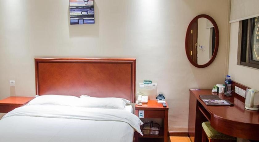 Greentree Inn Suzhou Railway Station North Square Haobainian Wedding Dress City Express Hotel Ngoại thất bức ảnh