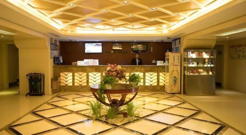 Greentree Inn Suzhou Railway Station North Square Haobainian Wedding Dress City Express Hotel Ngoại thất bức ảnh